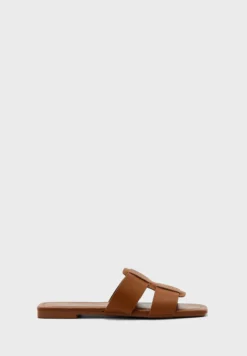 Rubi Farrah Fisherman Slides