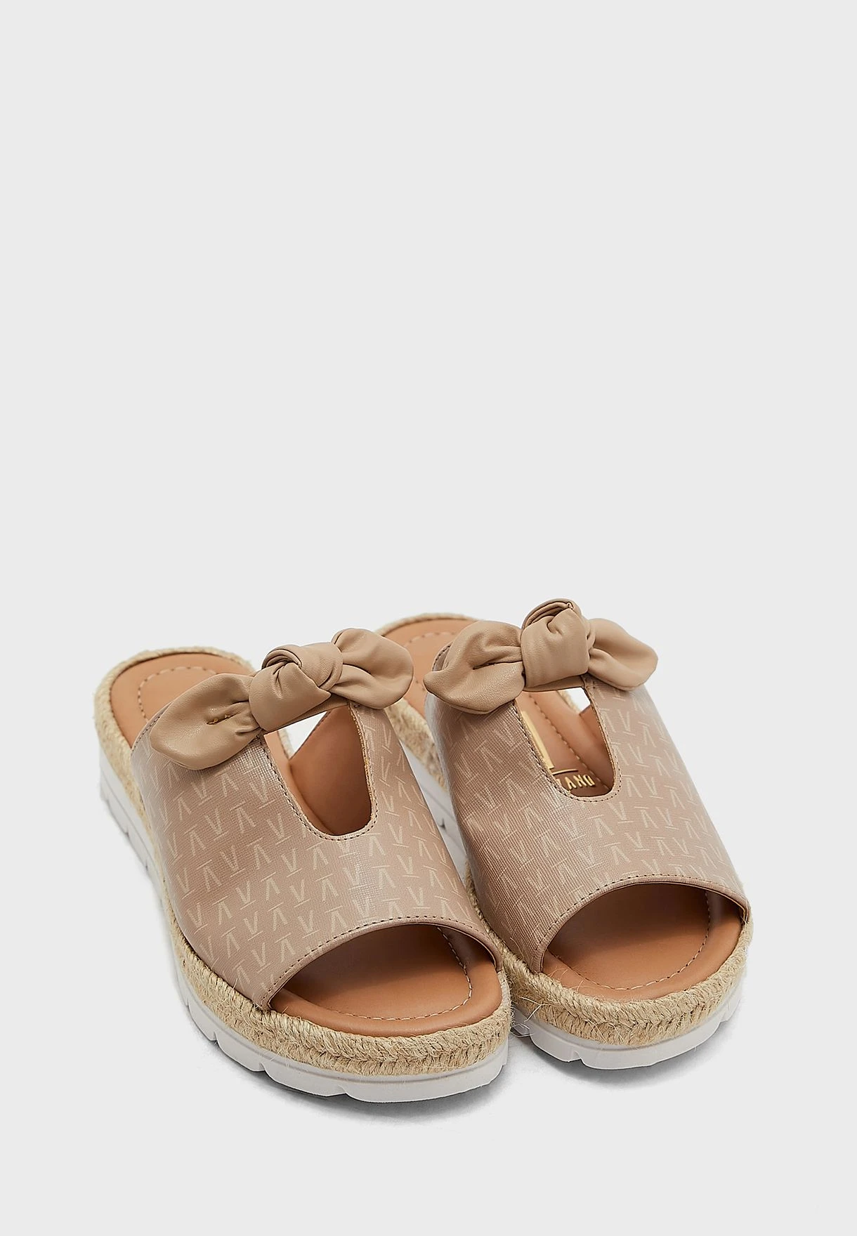 Raven Sandals 1 Raven Sandals