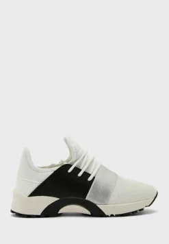 Elastic Detail Lace Up Sneaker