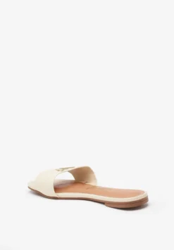 Goldie Flat Sandals -Cheap Sandal & Sneaker Store 3 zoom desktop 383