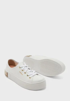 Amoura Low Top Sneakers 6 Amoura Low Top Sneakers -Cheap Sandal & Sneaker Store 3 zoom desktop 676