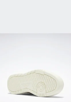 Reebok Club C Double Revenge -Cheap Sandal & Sneaker Store 3 zoom desktop 686