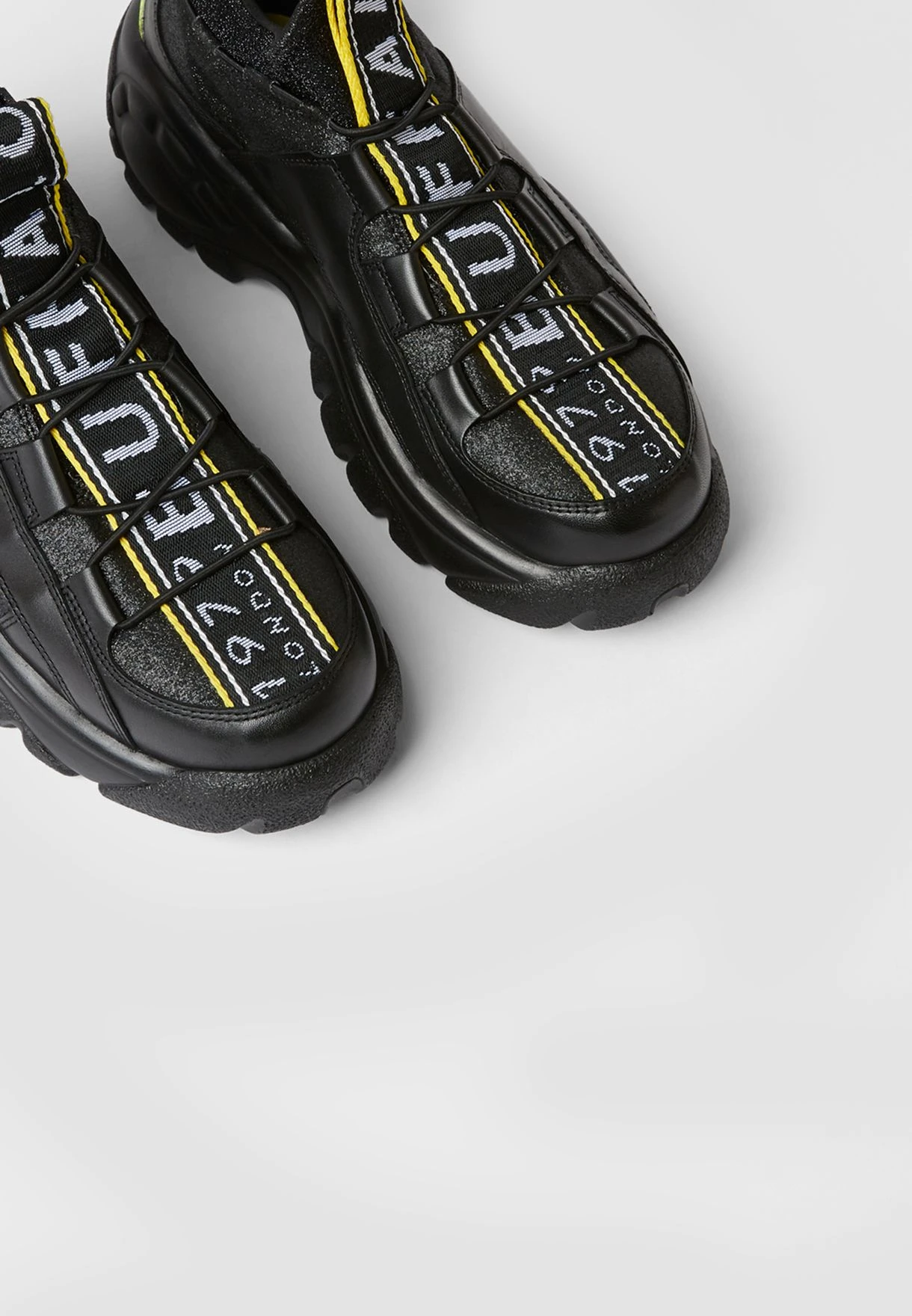 Buffalo Gudy Leather Sneakers 3 Buffalo Gudy Leather Sneakers - Image 3