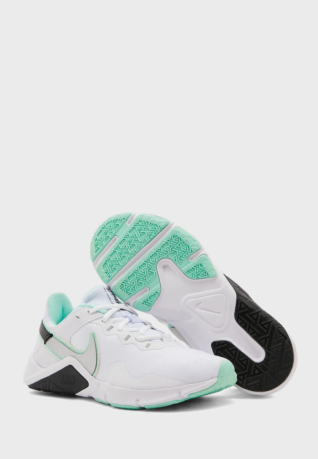 Nike Legend Essential 2 4 Nike Legend Essential 2 - Image 4