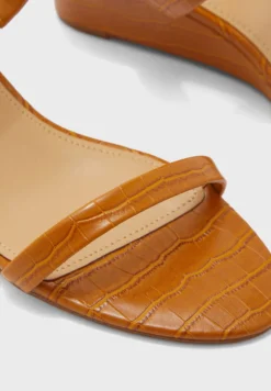 Nine West Casual Low Heel Wedges -Cheap Sandal & Sneaker Store 4 zoom desktop 292