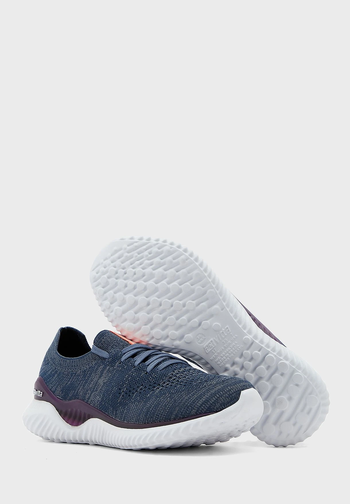 Ariah Low Top Sneakers 4 Ariah Low Top Sneakers - Image 4