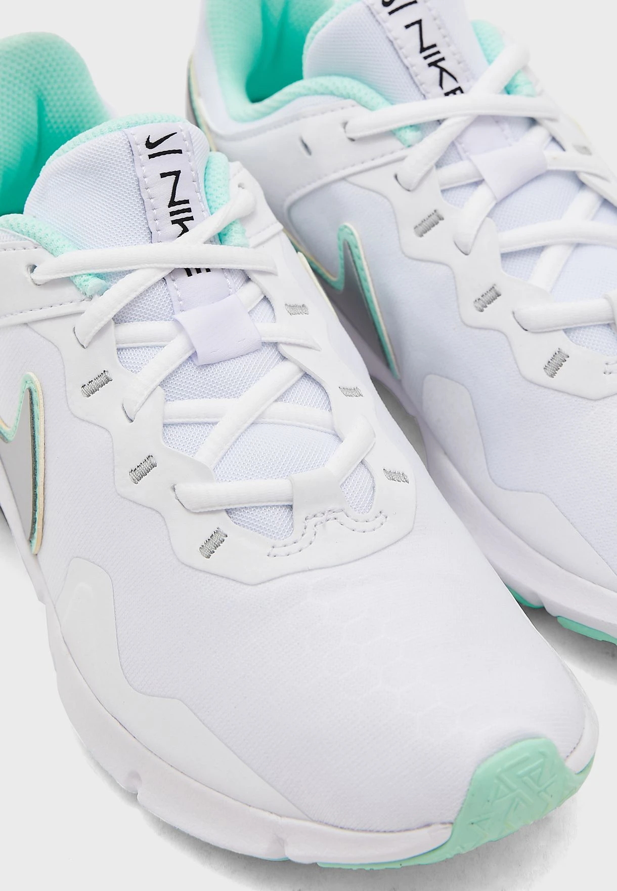 Nike Legend Essential 2 5 Nike Legend Essential 2 - Image 5