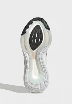 ADIDAS Ultraboost 22 -Cheap Sandal & Sneaker Store 6 zoom desktop 190