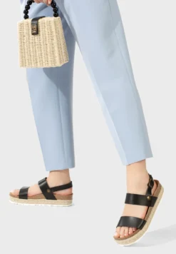 Hestia Flat Sandals -Cheap Sandal & Sneaker Store 6 zoom desktop 7